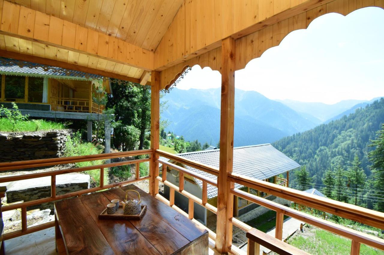 Tree House Latos Tandi Hotel Jibhi Kültér fotó