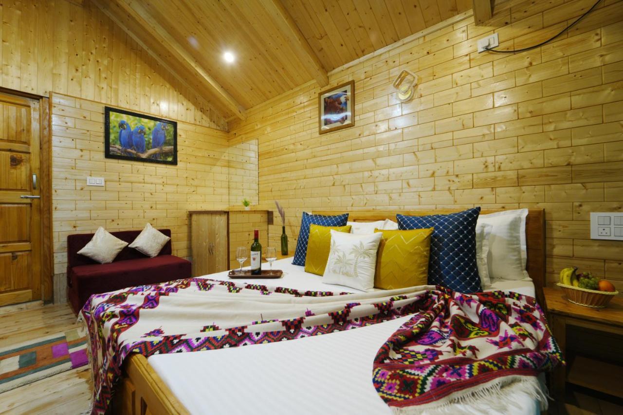 Tree House Latos Tandi Hotel Jibhi Kültér fotó