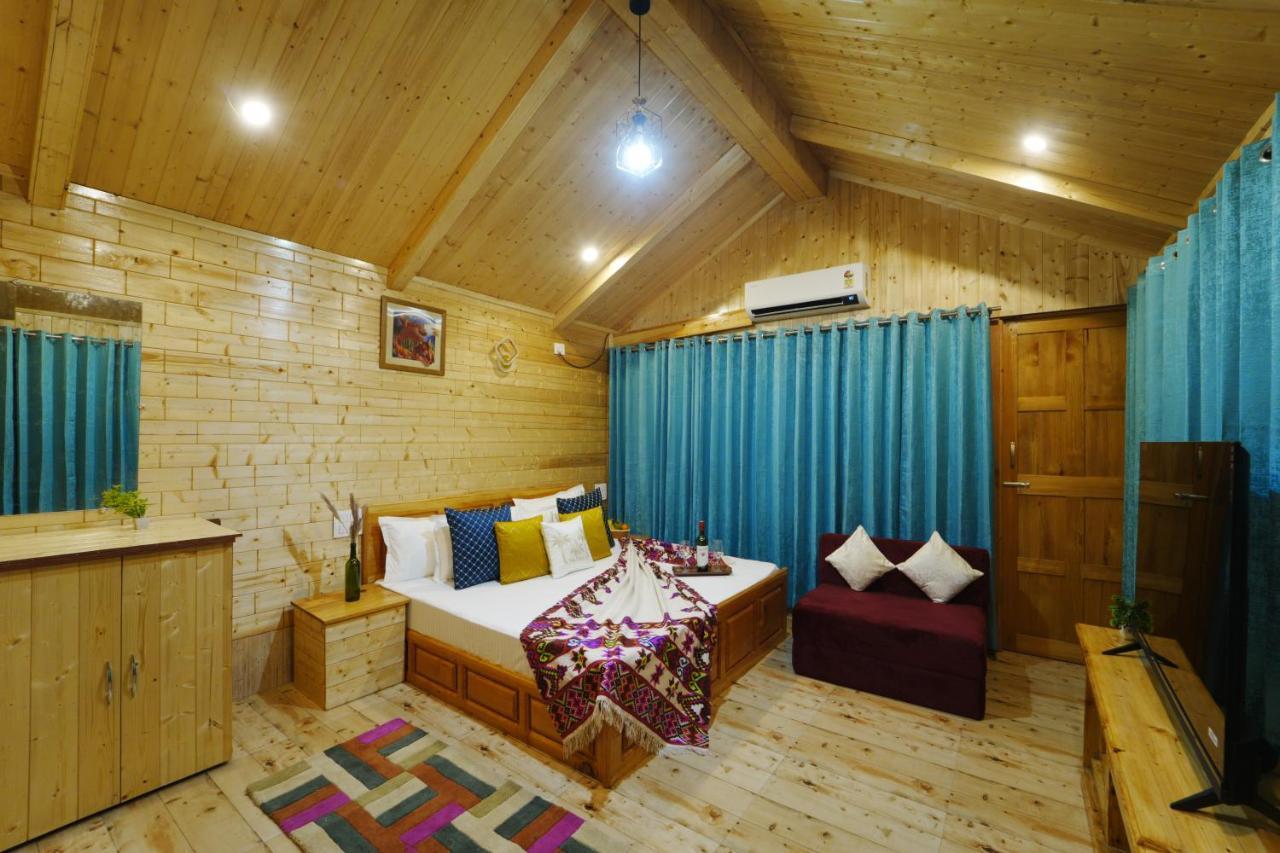 Tree House Latos Tandi Hotel Jibhi Kültér fotó